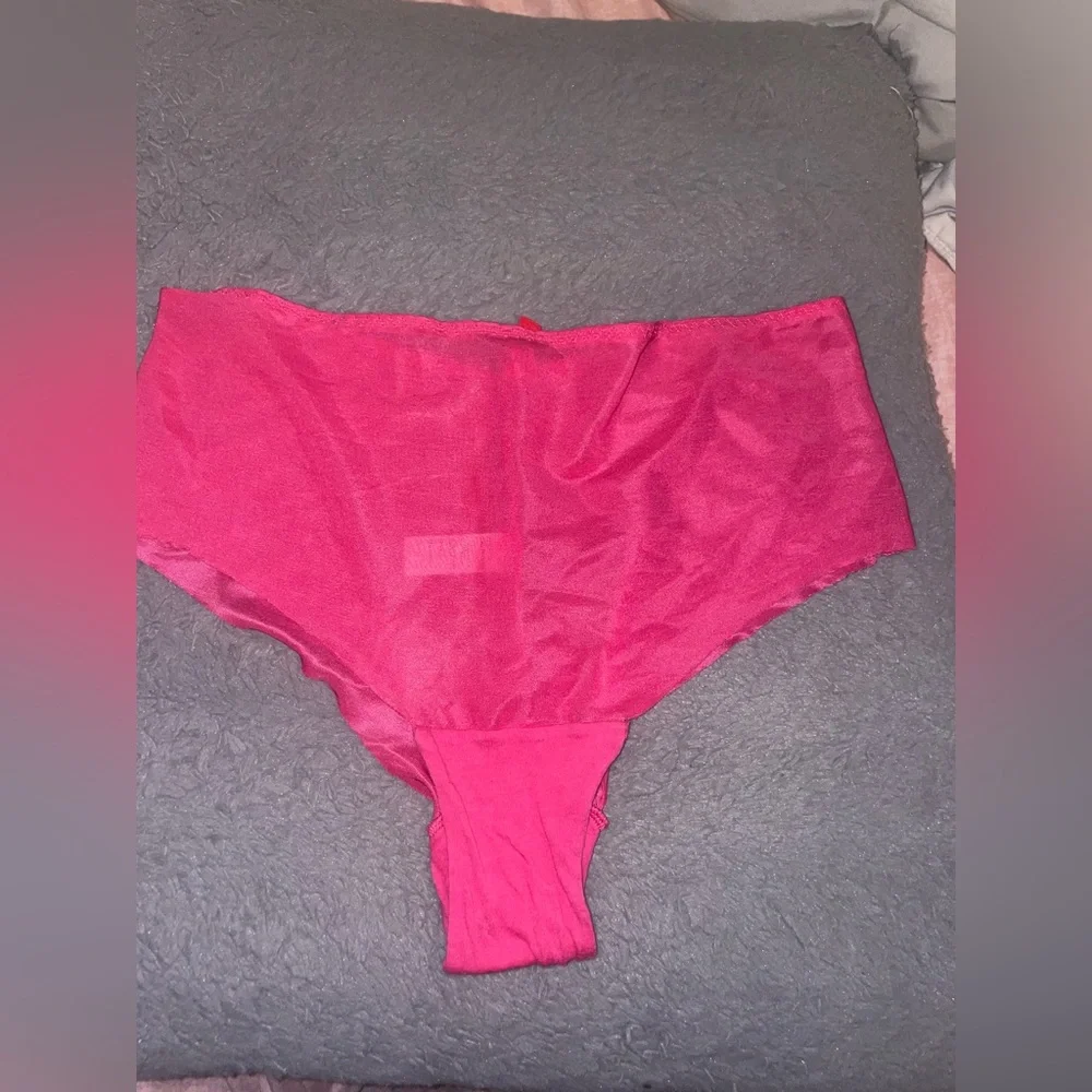 Shapewear medium - Picture 2 of 5